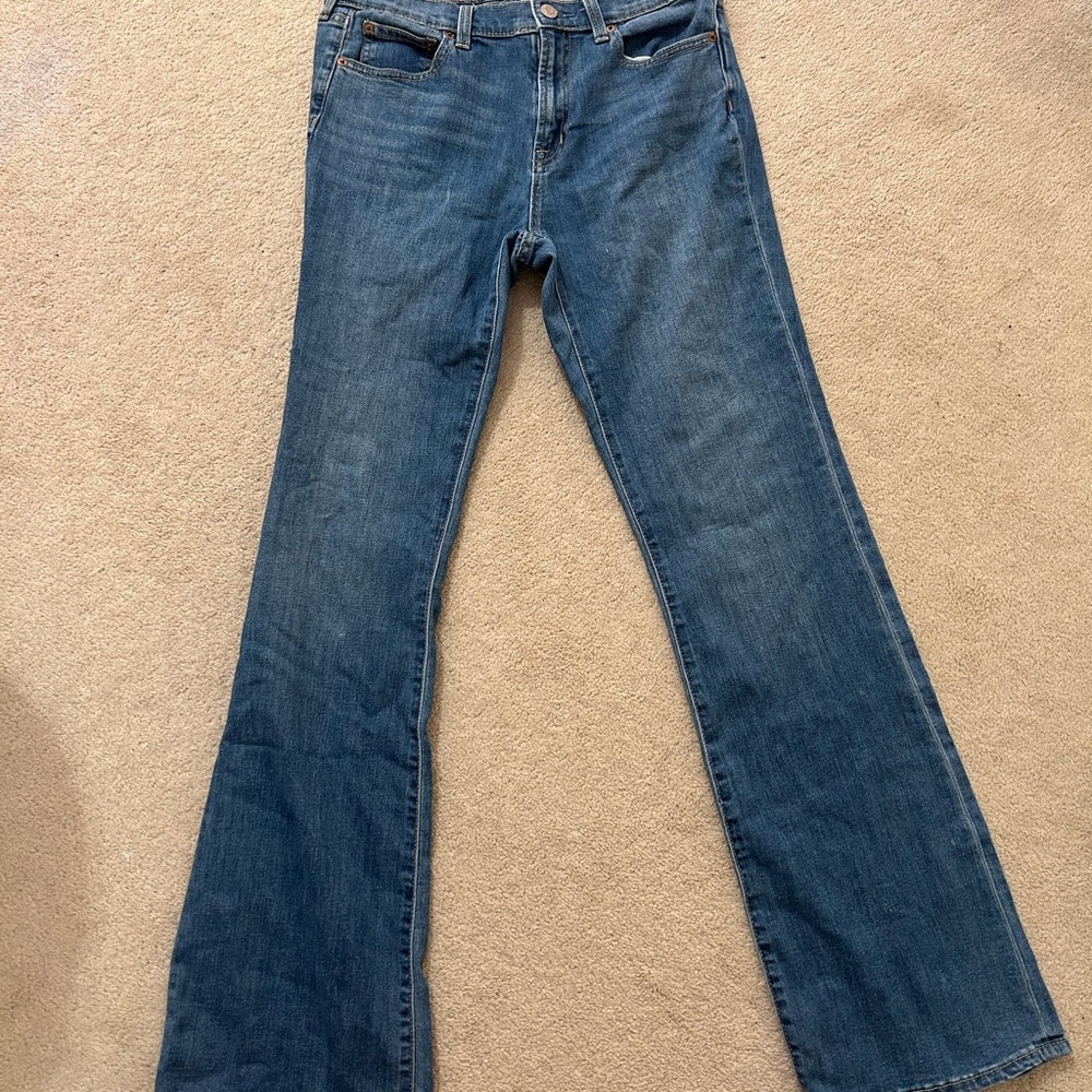 gap mid-rise flare jeans